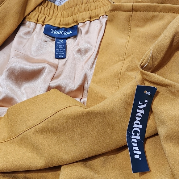 Modcloth A-Line Skirt - Picture 6 of 6